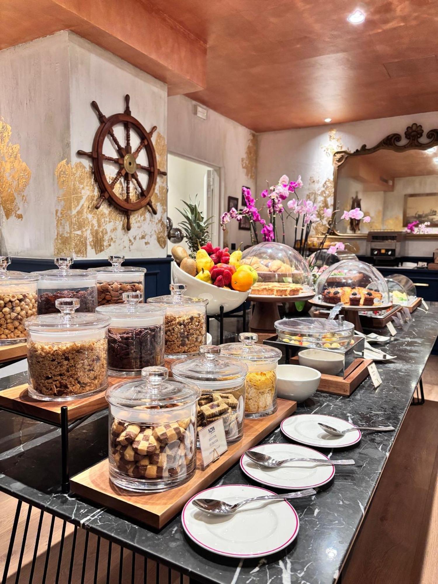 Nemi Hotel Milano Eksteriør billede